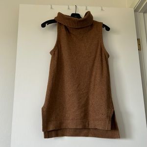 J Crew Mercantile sleeveless sweater, size small, camel